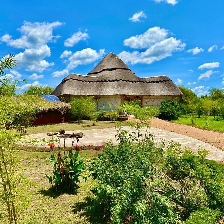 Murchison Falls Bamboo Village Paraa 외부 사진