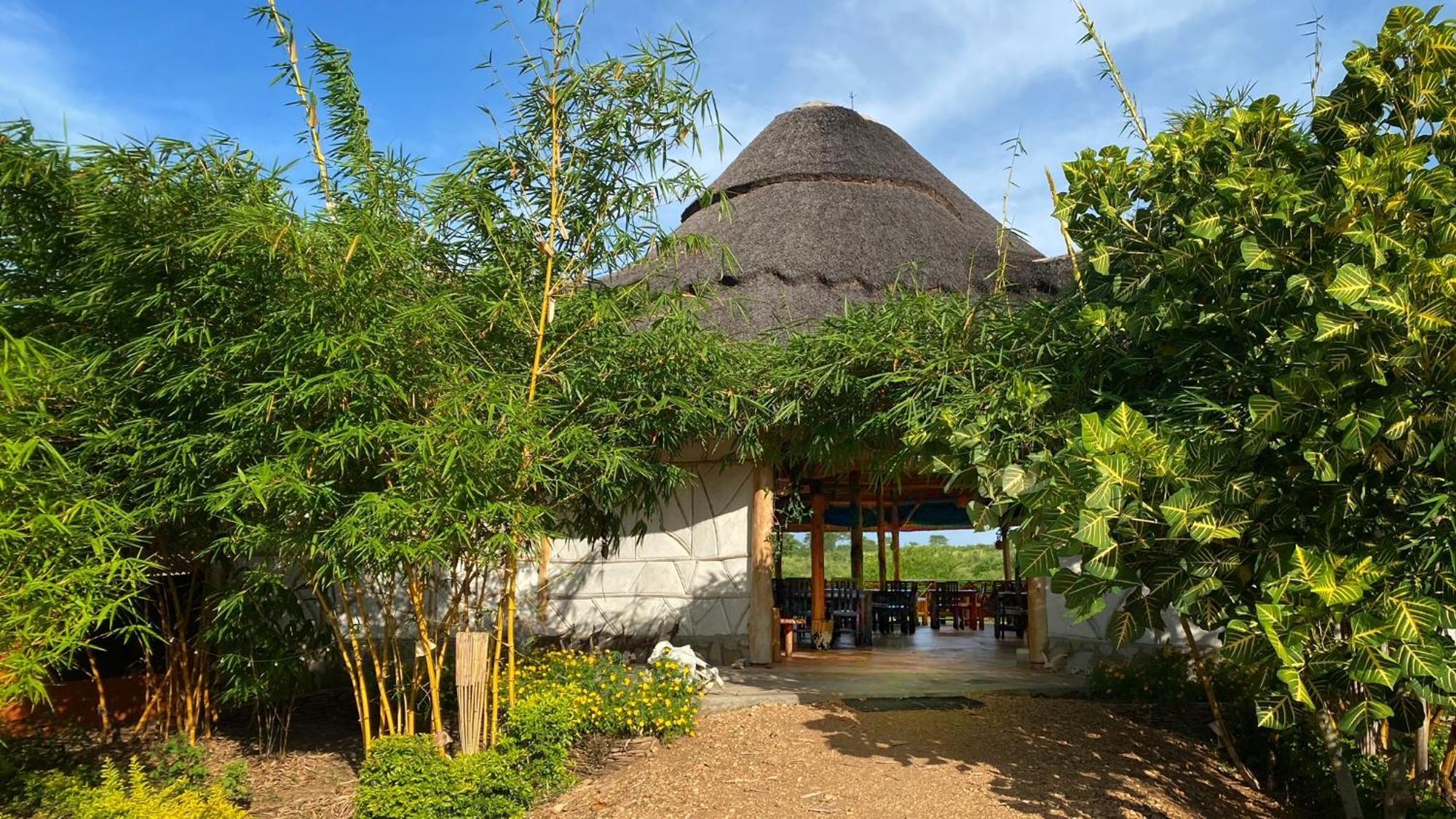 Murchison Falls Bamboo Village Paraa 외부 사진