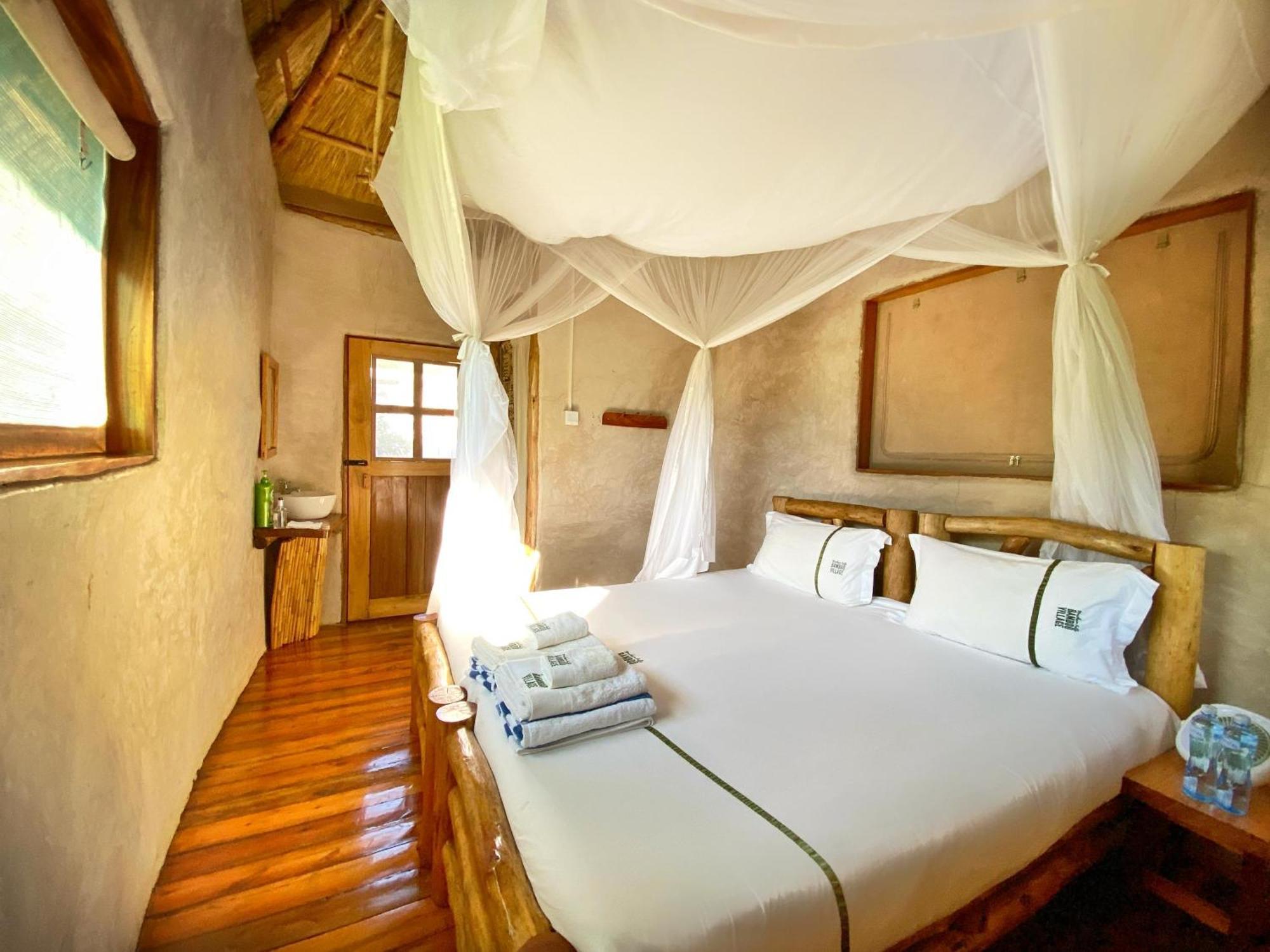 Murchison Falls Bamboo Village Paraa 외부 사진