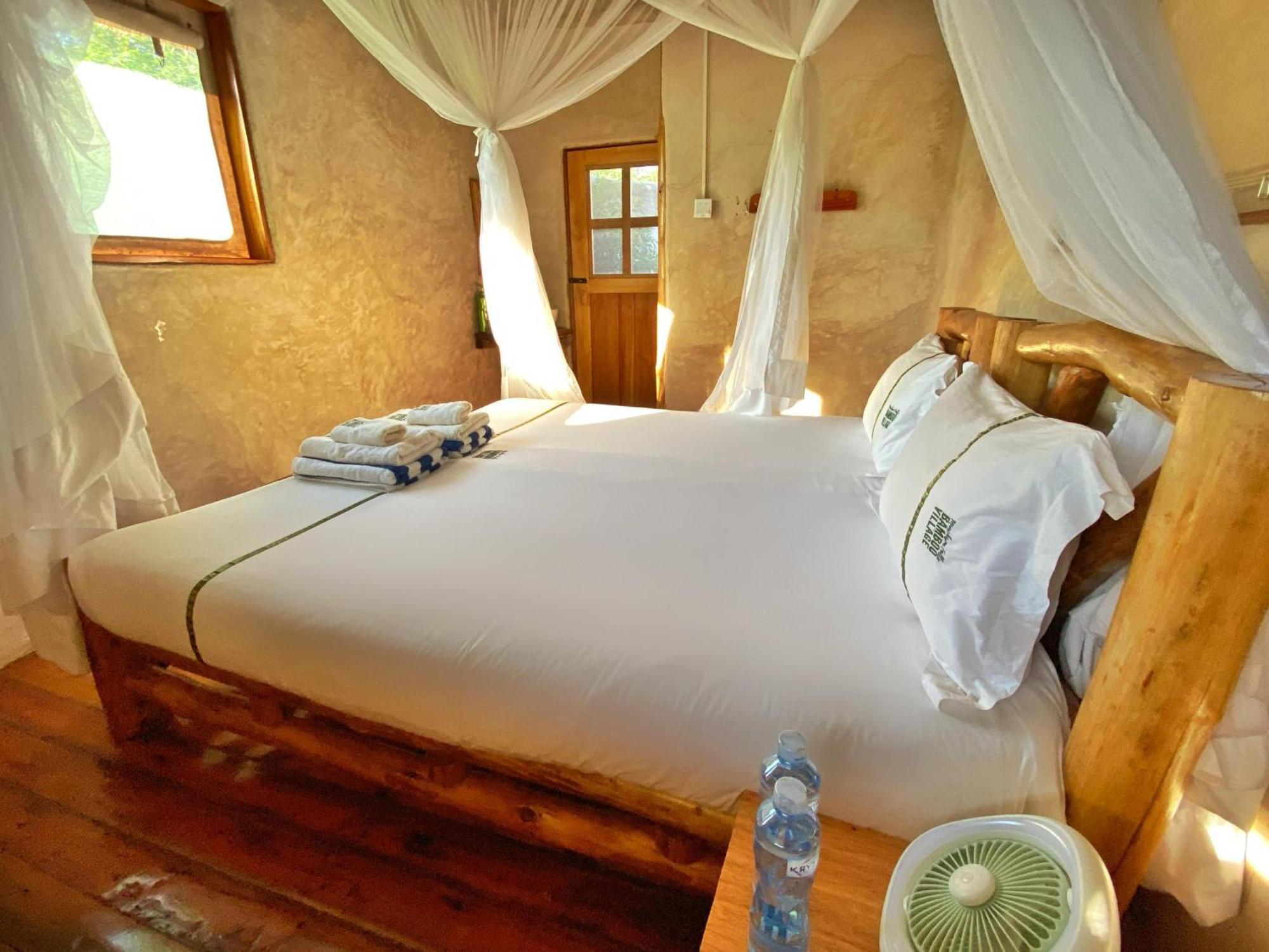 Murchison Falls Bamboo Village Paraa 외부 사진
